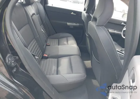 2009 Volvo S40 2.4I from USA, damaged, VIN YV1MS390492462962